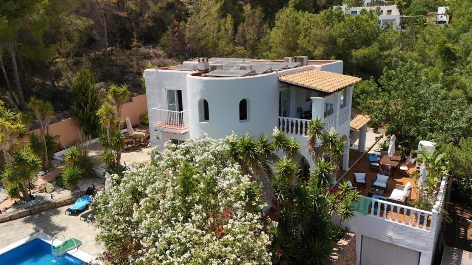 Villa Mercedes Cala Llonga  Eksteriør bilde