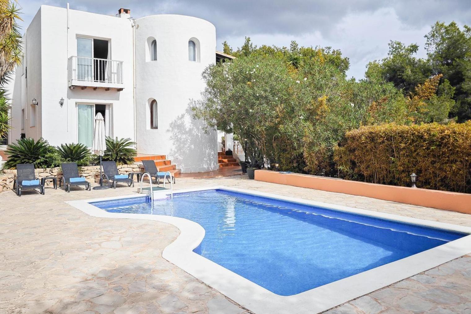 Villa Mercedes Cala Llonga  Eksteriør bilde